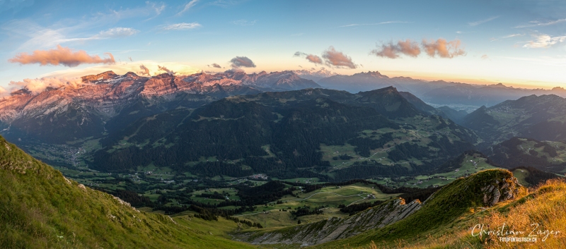 Gipfelpanorama mit Mont Blanc - ©Christian Züger