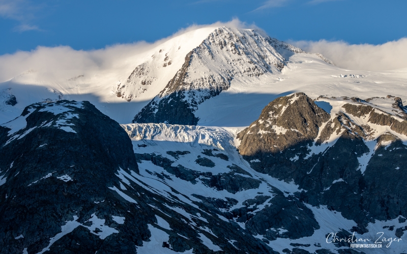 Hohen Gipfeln und Gletscher - ©Christian Züger